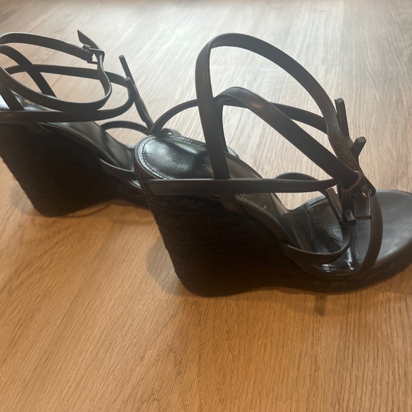 Cassandra Wedge Espadrilles In Leather With Black Monogram - Picture 4 of 4